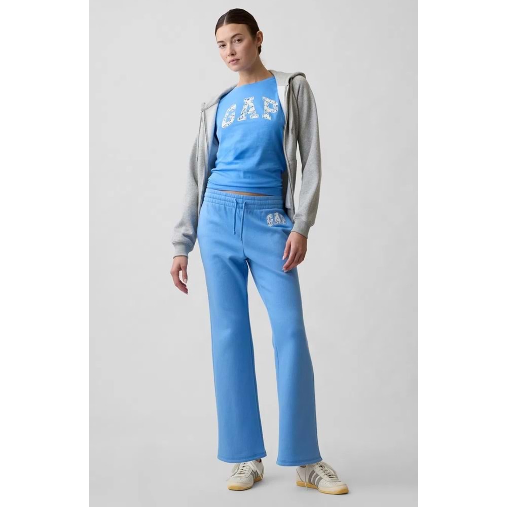 Gap Logo T-Shirt 729555022 V-Gap Ss Clsc Tee Kadın Tişört