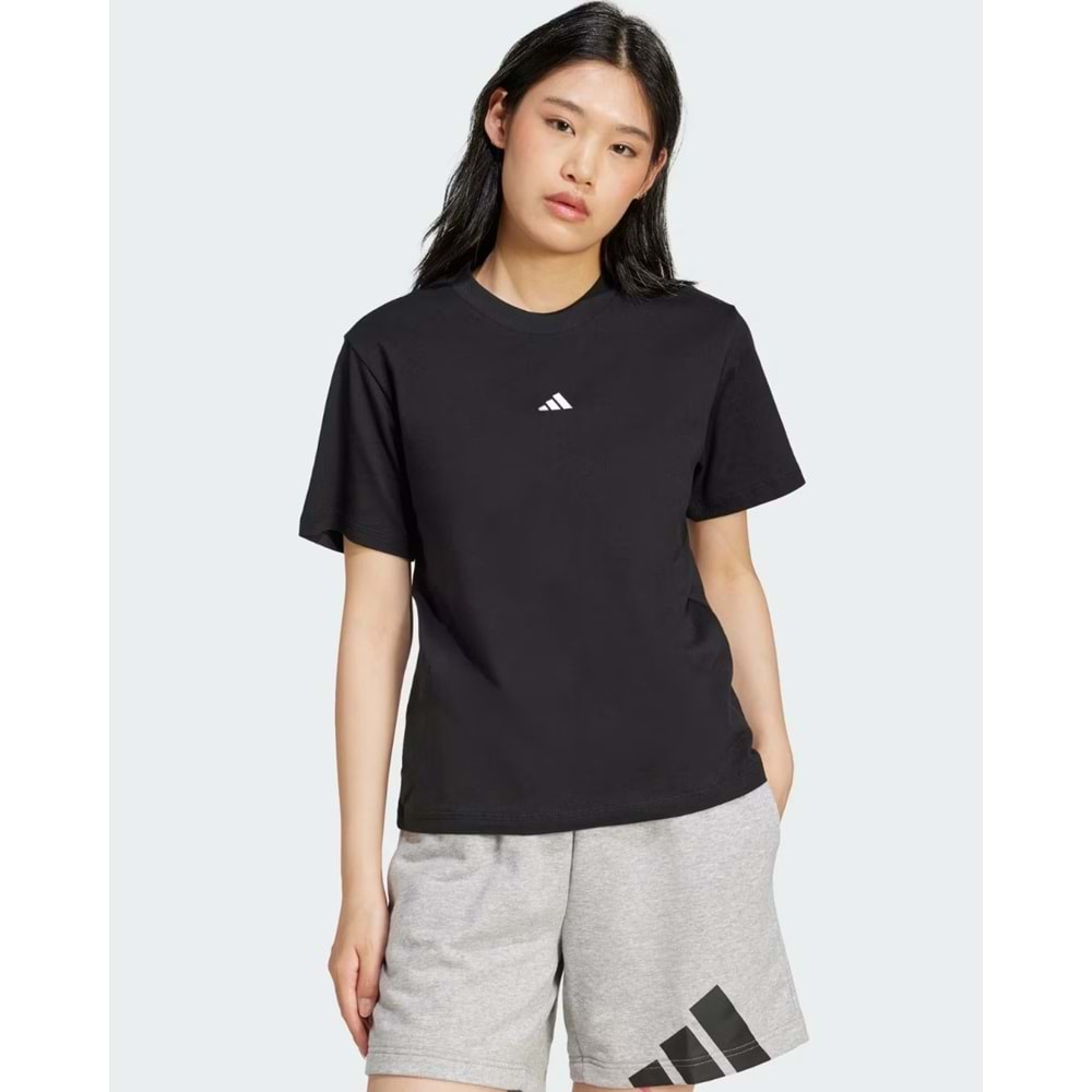 Adidas JC5943 Essentials Small Logo Cotton T-Shirt Kadın Tişört