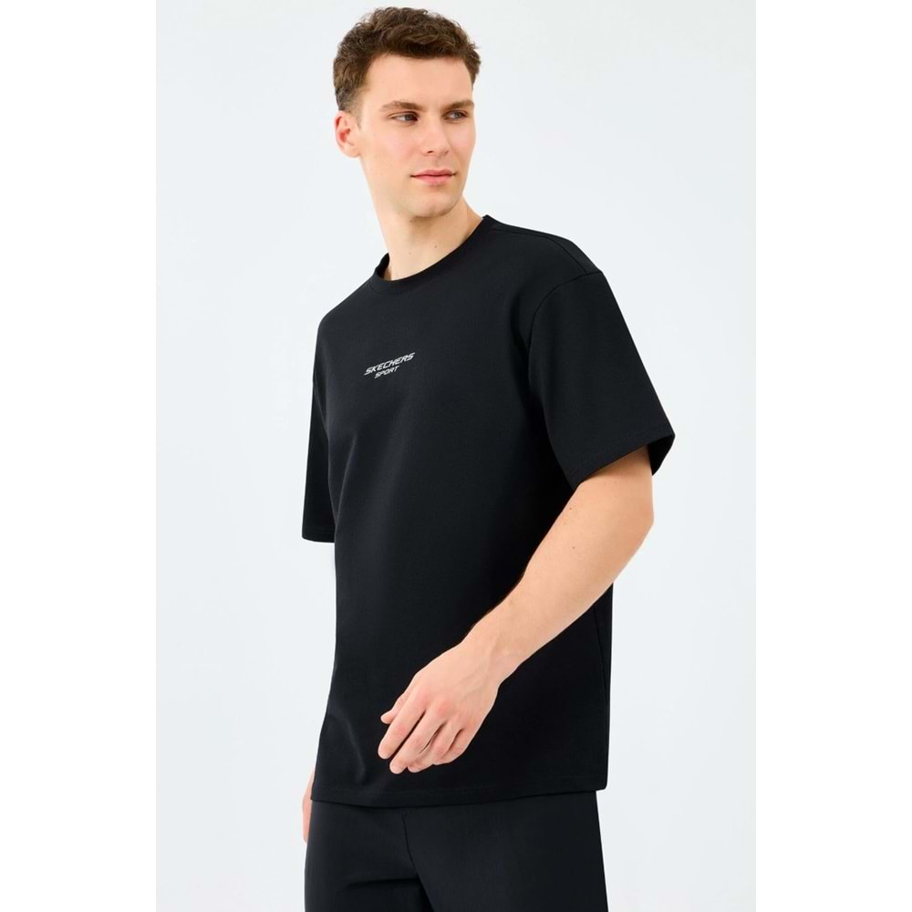 Skechers S231094-3817 M Graphic Tee Reflect Logo Oversize T-Shirt Erkek Tişort