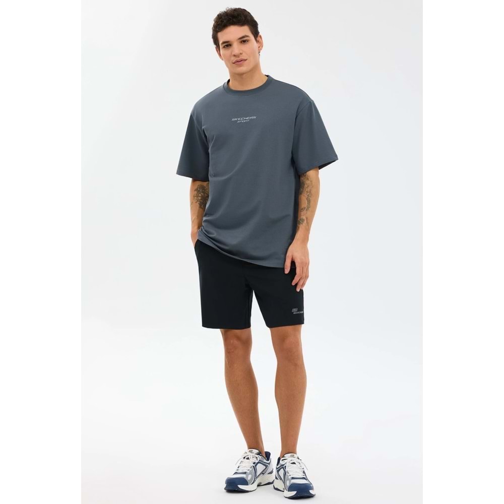 Skechers S231094-3998 M Graphic Tee Reflect Logo Oversize T-Shirt Erkek Tişort