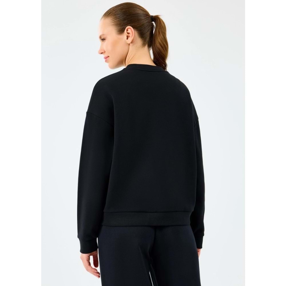 Skechers W Essential Crewneck Sweatshirt S2610011-3817 Sweatshirt Kadın Sweatshirt