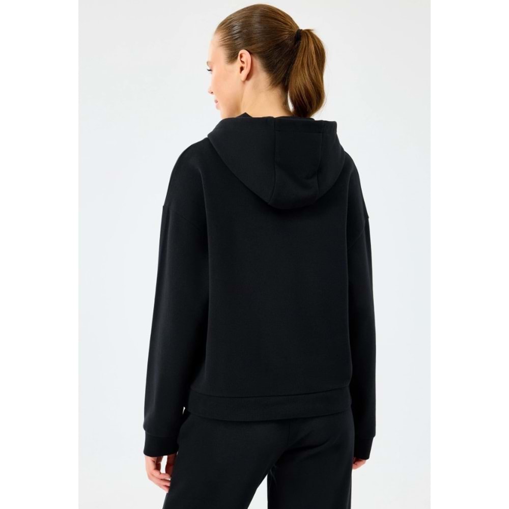 Skechers W Essential Hoodie Sweatshirt S2610013-3817 Kadın Kapüşonlu Sweatshirt