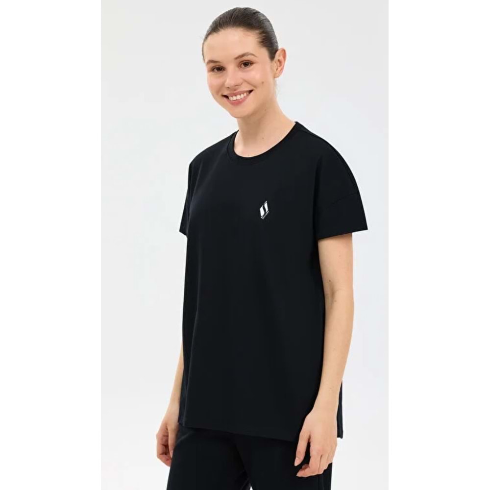 Skechers S221482-3817 W Crew Neck Graphic Tee T-Shirt Kadın Tişört