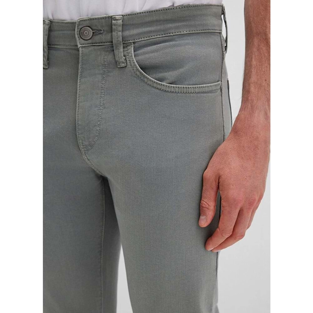 Mavi 0035180922 Marcus Comfort Gabardin Pantolon Jean Erkek Kot Pantolon