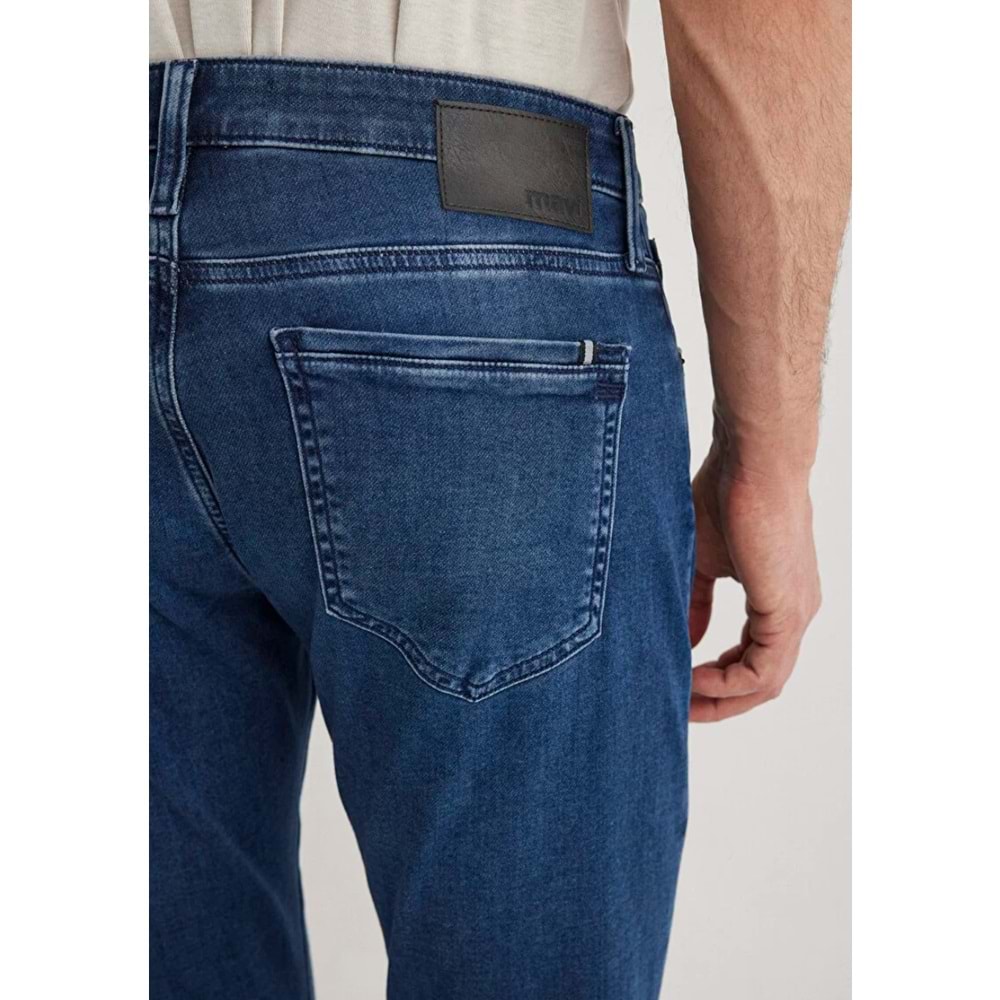 Mavi M0035182162 Marcus Sporty Koyu Mavi Jean Pantolon Erkek Kot Pantolon