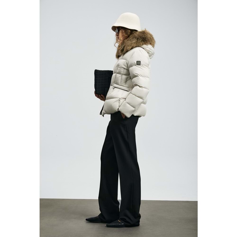 Lufian 122120042 Klemantın Kaz Tüyü Kadın Mont