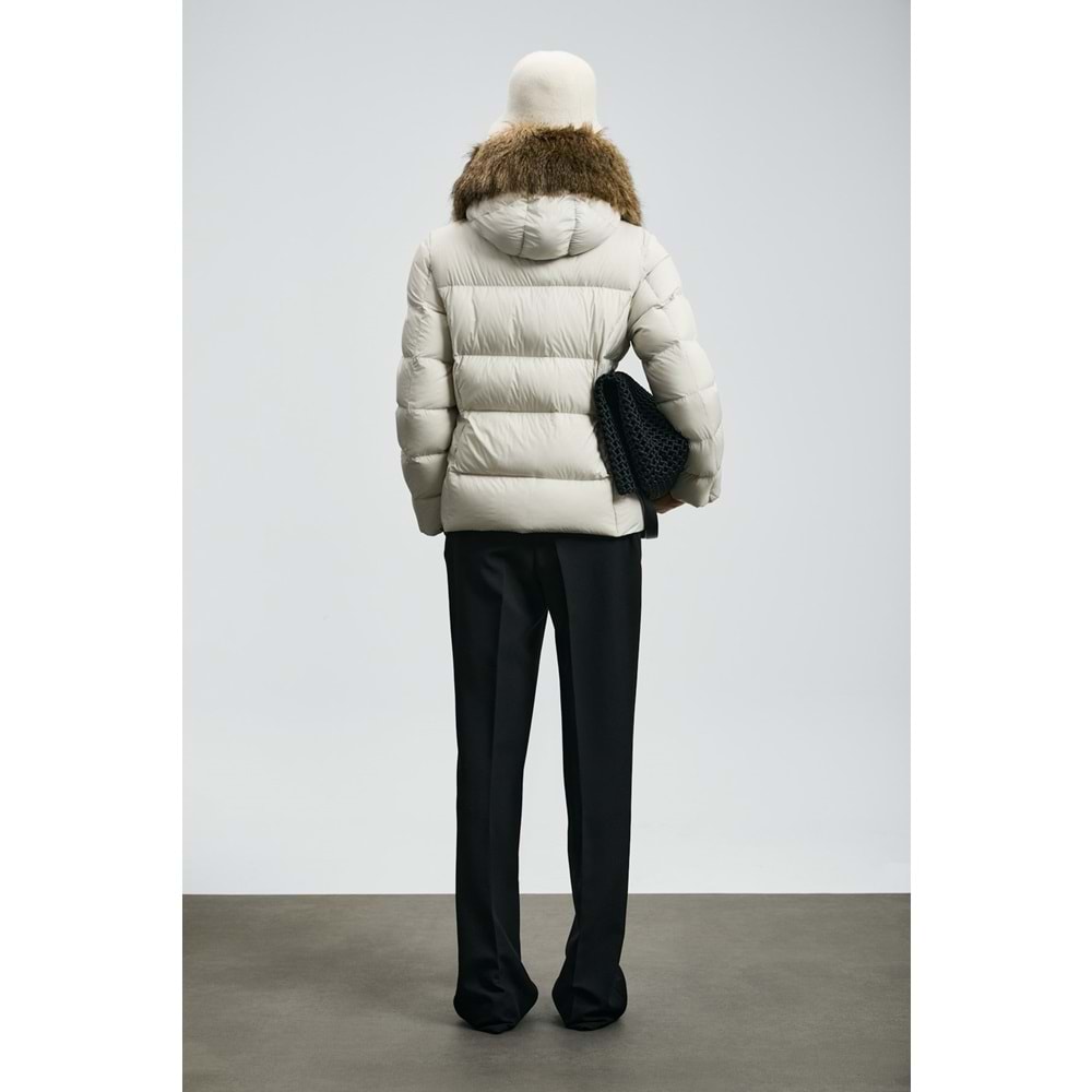 Lufian 122120042 Klemantın Kaz Tüyü Kadın Mont