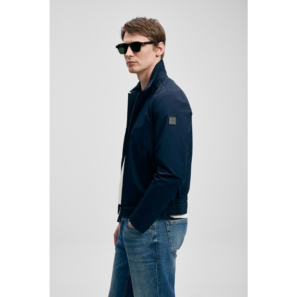 Lufian 111120076 Drake Erkek Mont