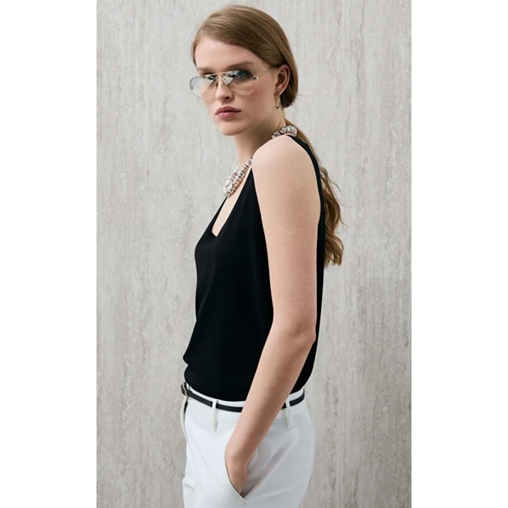 Lufian 121090056 Clara Sıfır Kol T-Shirt Kadın Tişört