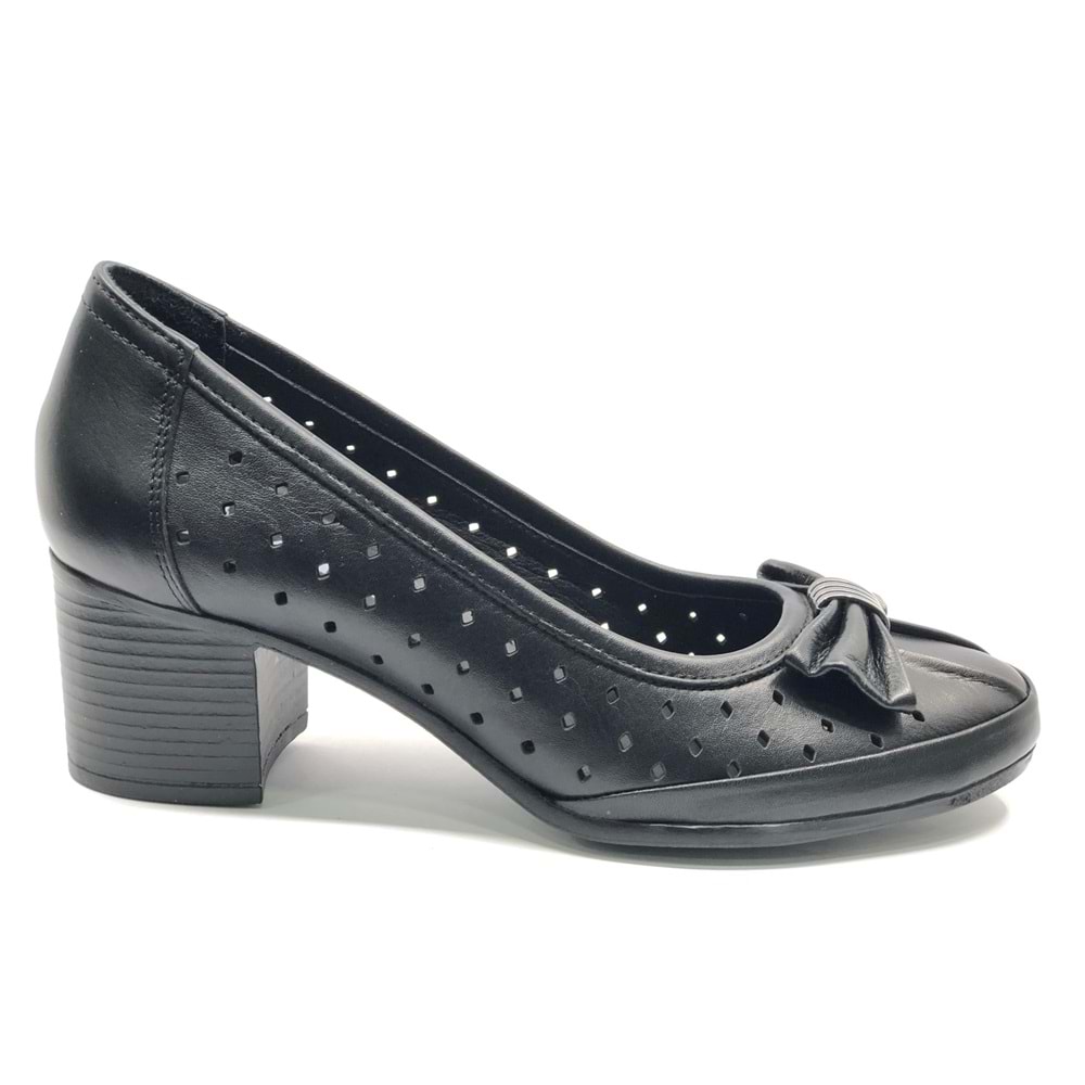 Venüs Scoop Hakiki Deri Kurdela Detaylı Kadın Topuklu Ayakkabı