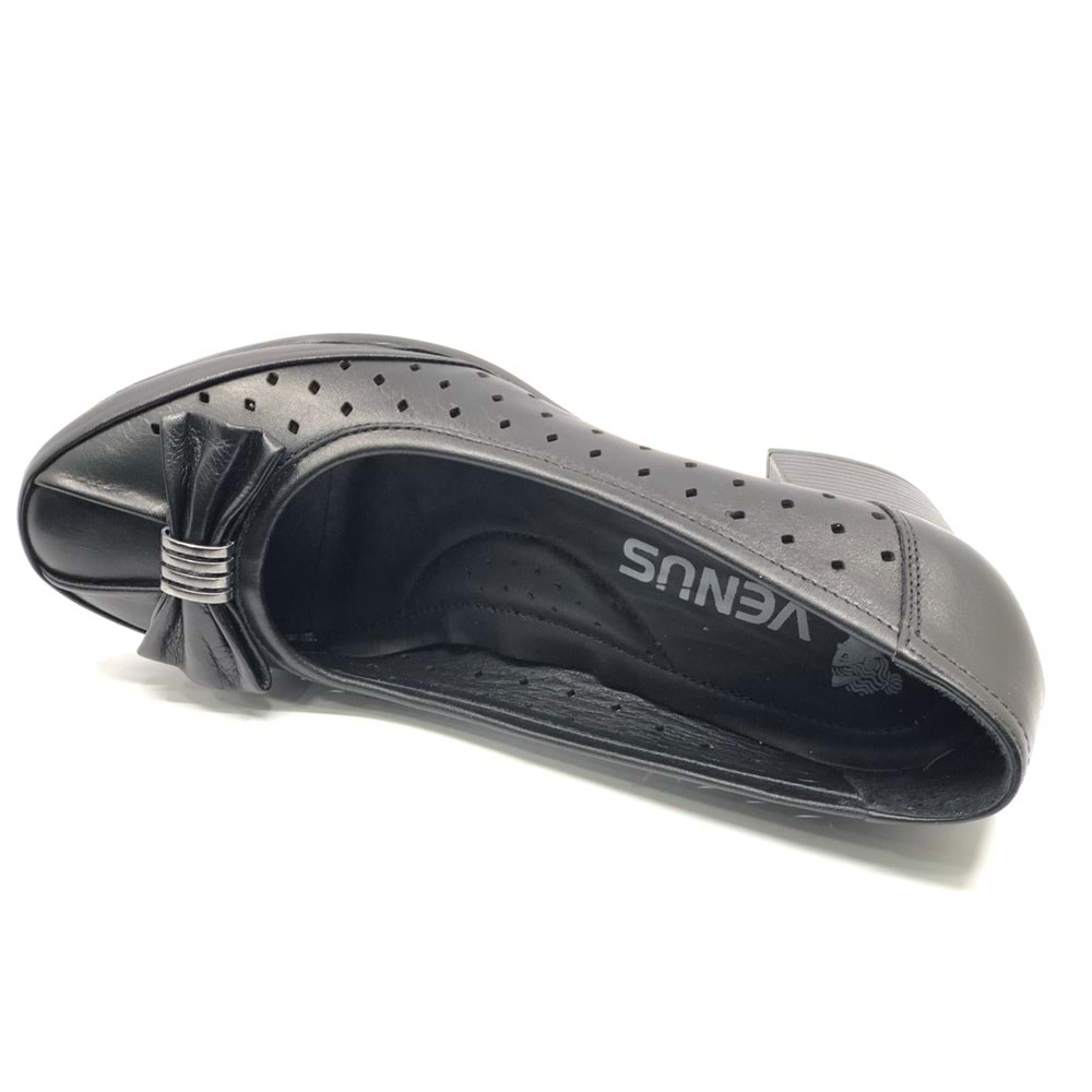 Venüs Scoop Hakiki Deri Kurdela Detaylı Kadın Topuklu Ayakkabı