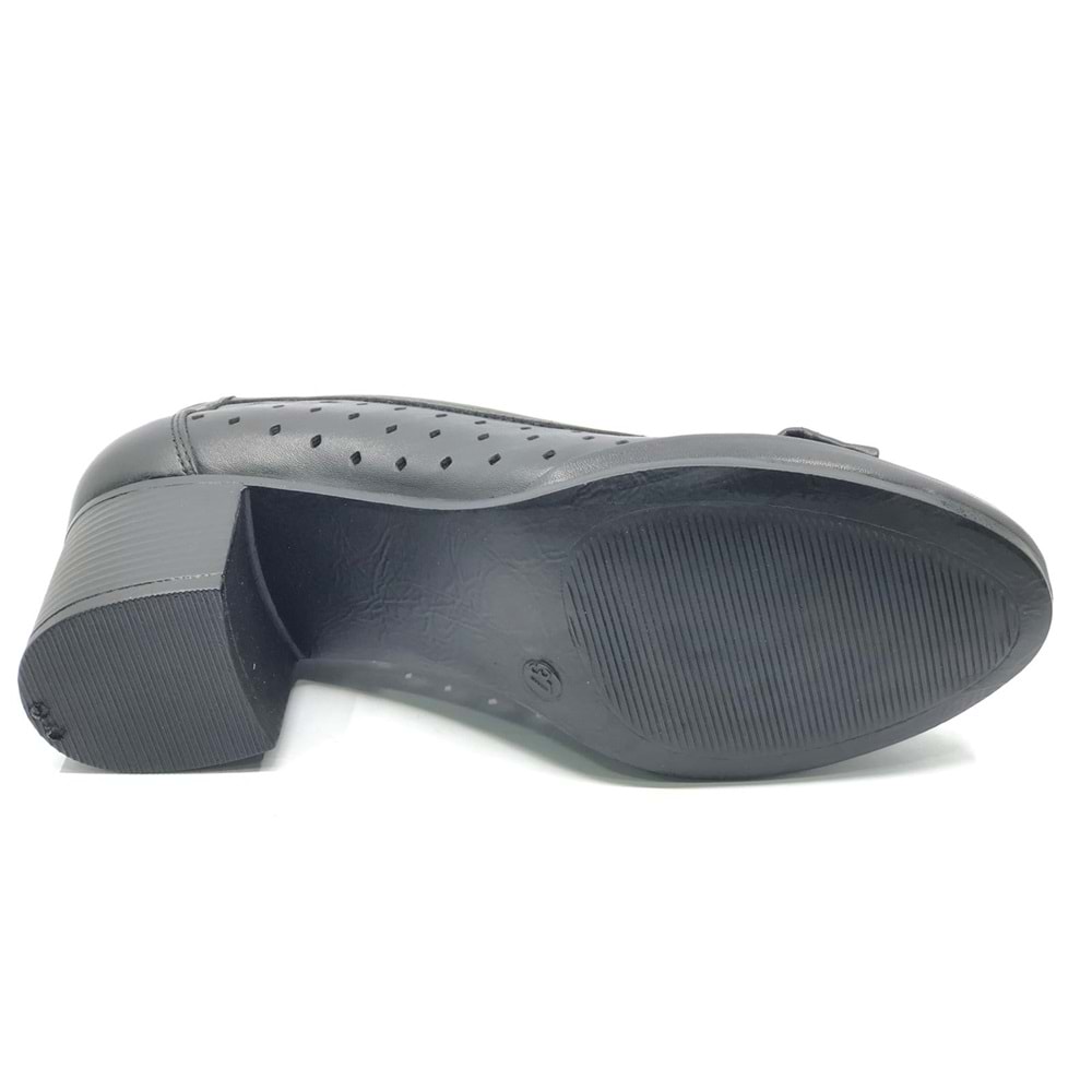 Venüs Scoop Hakiki Deri Kurdela Detaylı Kadın Topuklu Ayakkabı