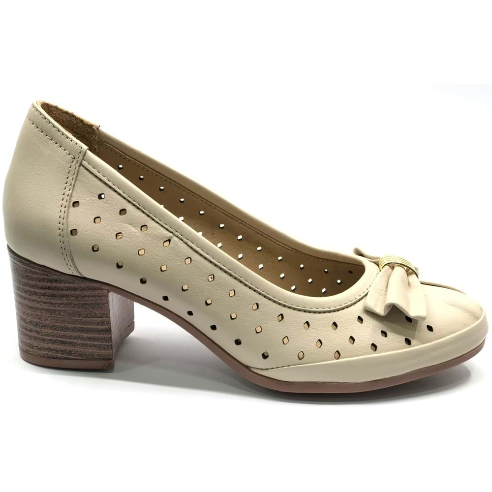 Venüs Scoop Hakiki Deri Kurdela Detaylı Kadın Topuklu Ayakkabı