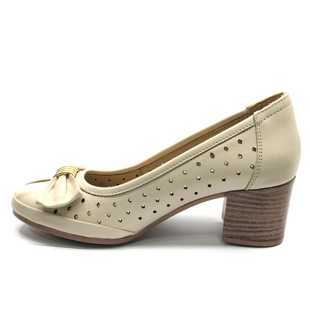 Venüs Scoop Hakiki Deri Kurdela Detaylı Kadın Topuklu Ayakkabı