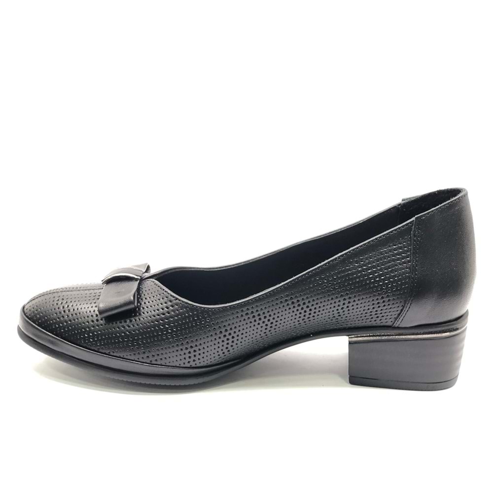 Venüs Mockin Hakiki Deri Kurdela Detaylı Kadın Topuklu Ayakkabı