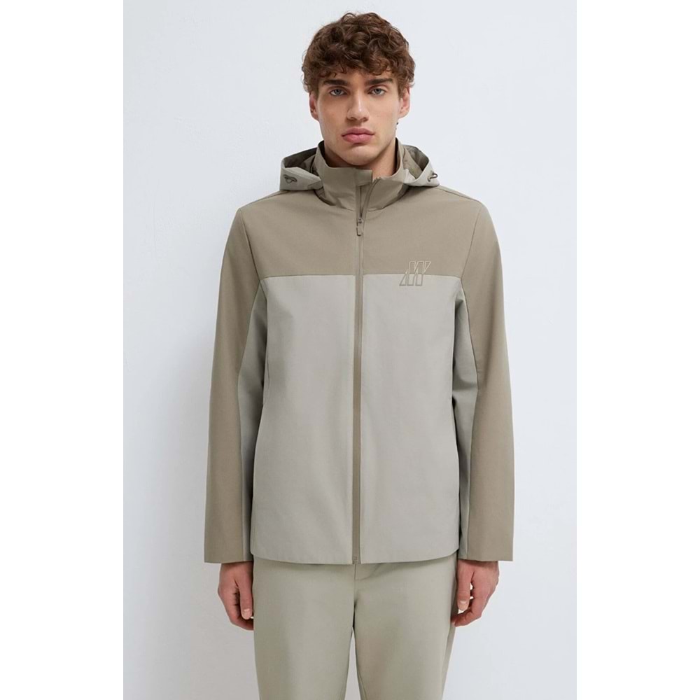 Mavi M0110792-70154 Su İtici Kapüşonlu Erkek Mont