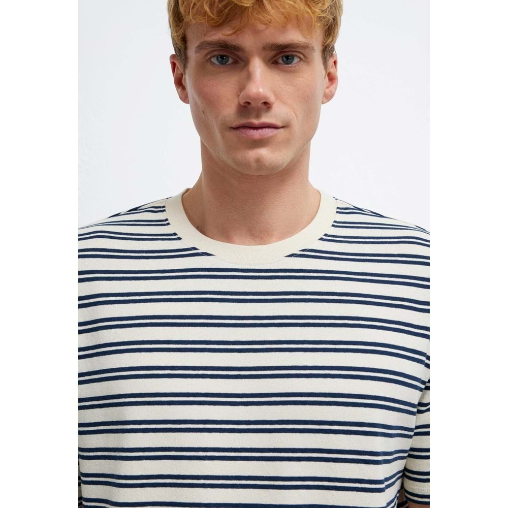 Mavi M0613166-70490 Çizgili Tişört Erkek T-Shirt