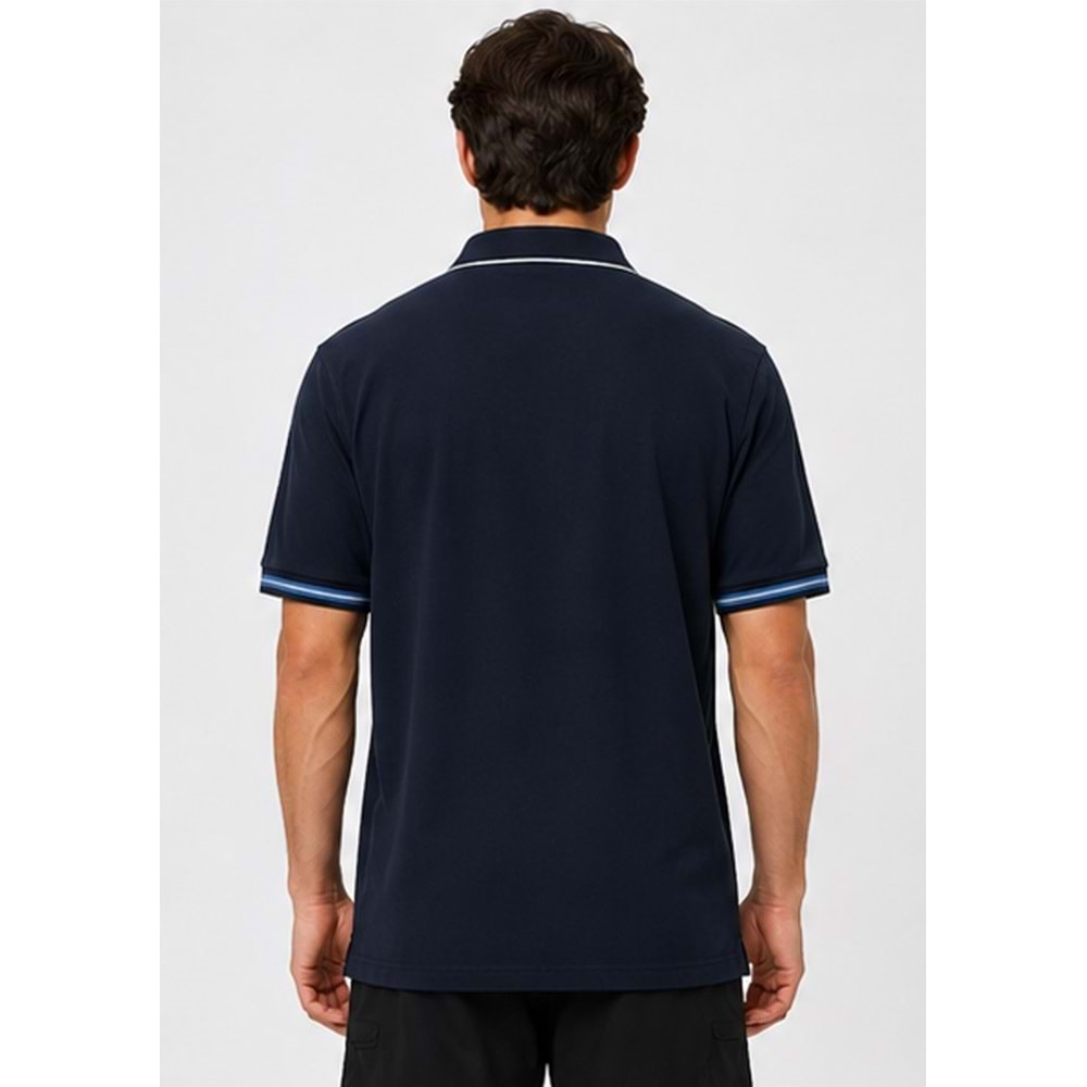 Mavi M0613369-70490 Şerit Detaylı Polo Yaka Tişört Erkek Tişort