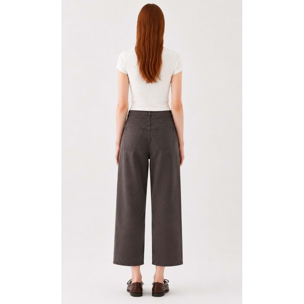 Mavi M1011274-71541 Dokuma Pantolon Bol Kesim Düz Paça Jean Kadın Kot Pantolon