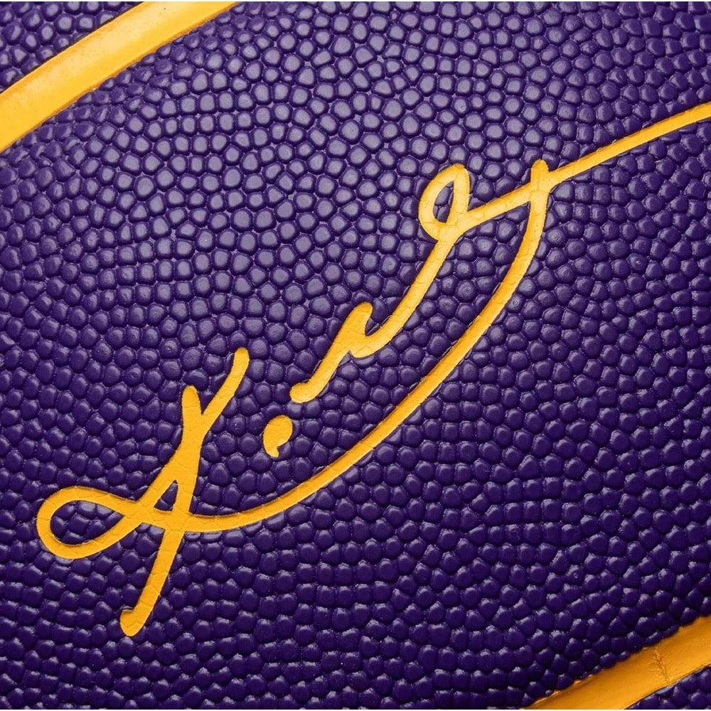 Nike Kobe Bryant İmzalı Seri İndoor/Outdoor 7 Numara Unisex Basketbol Topu