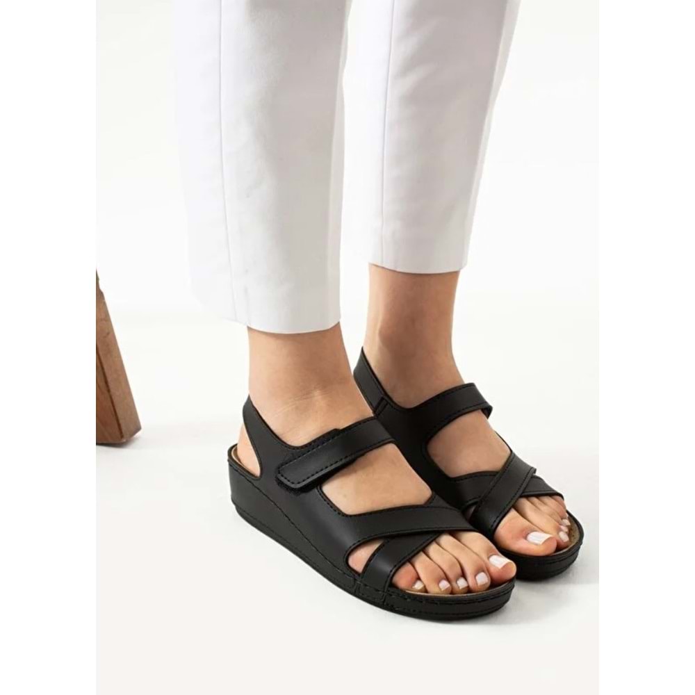 Aryan 09-984 D.r Tavsiyeli Ortapedik Kadın Sandalet