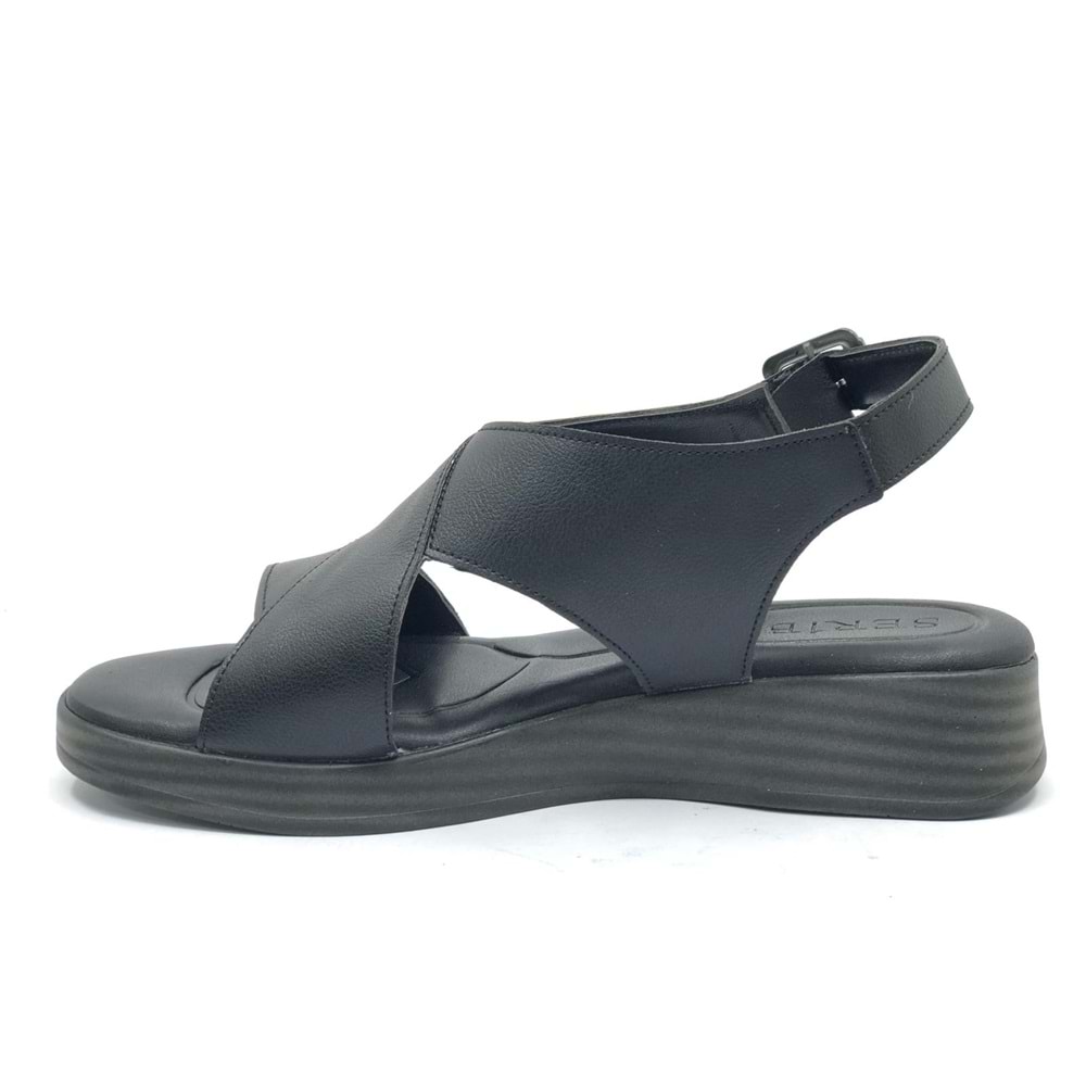 Seribo 25Y003 Cırt Detaylı Ortopedik Taban Kadın Sandalet