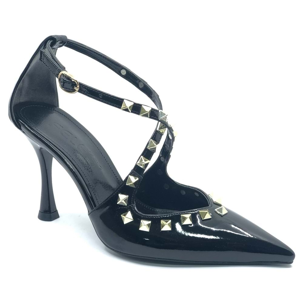 Feles Zımba Detaylı Kadın Topuklu Ayakkabı