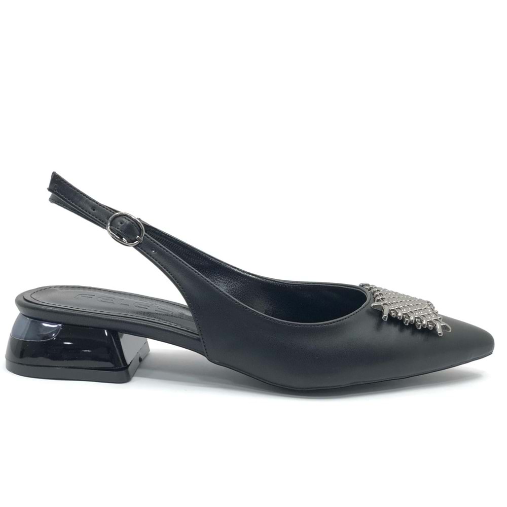 Feles Toka Detaylı Kısa Topuklu Arkası Açık Kadın Babet Ayakkabı