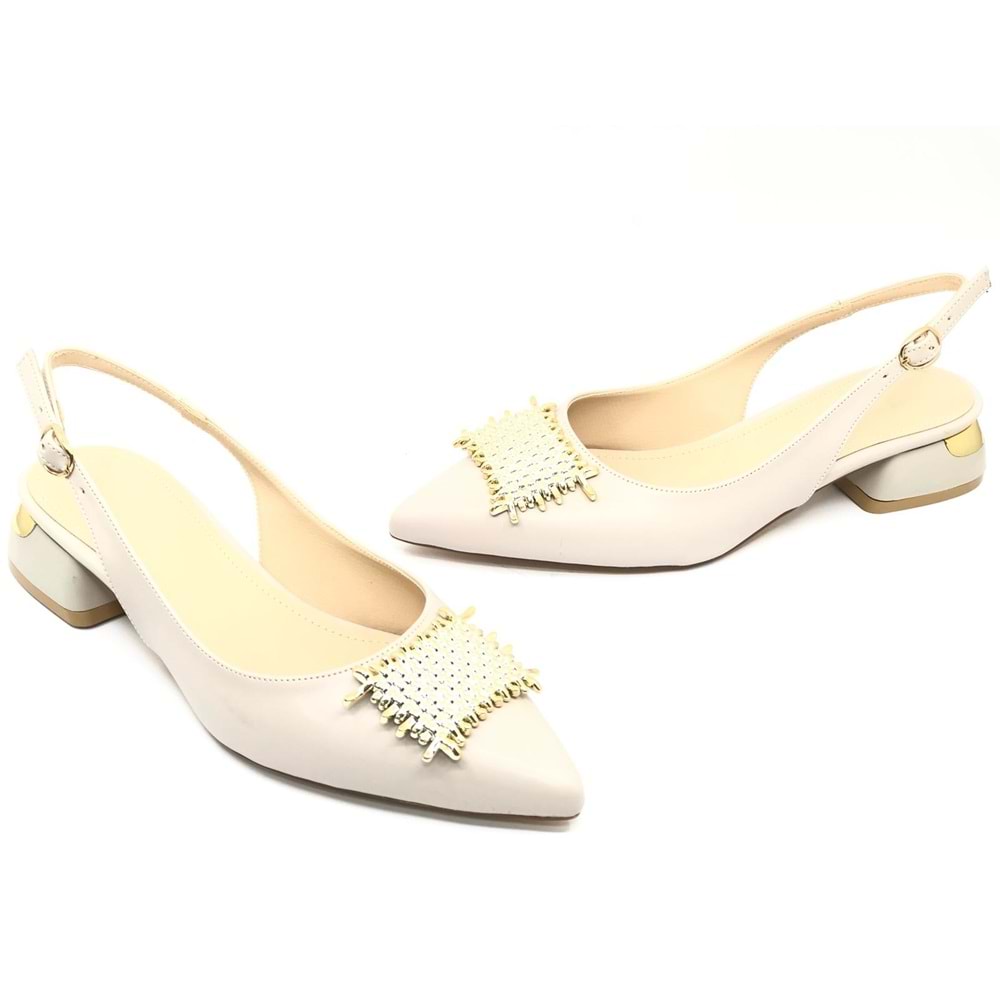 Feles Toka Detaylı Kısa Topuklu Arkası Açık Kadın Babet Ayakkabı