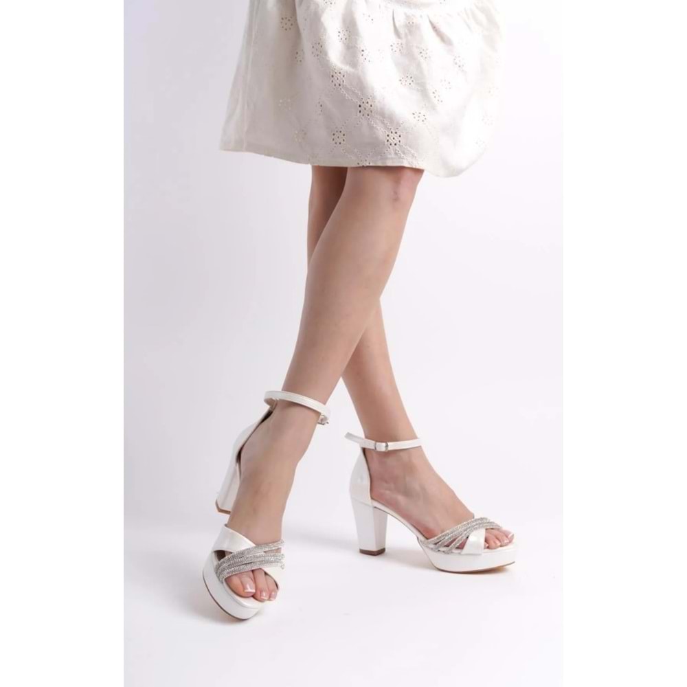 Feles Çapraz Üç Şerit Taşlı 10 cm Platform Topuklu Kadın Abiye Ayakkabı