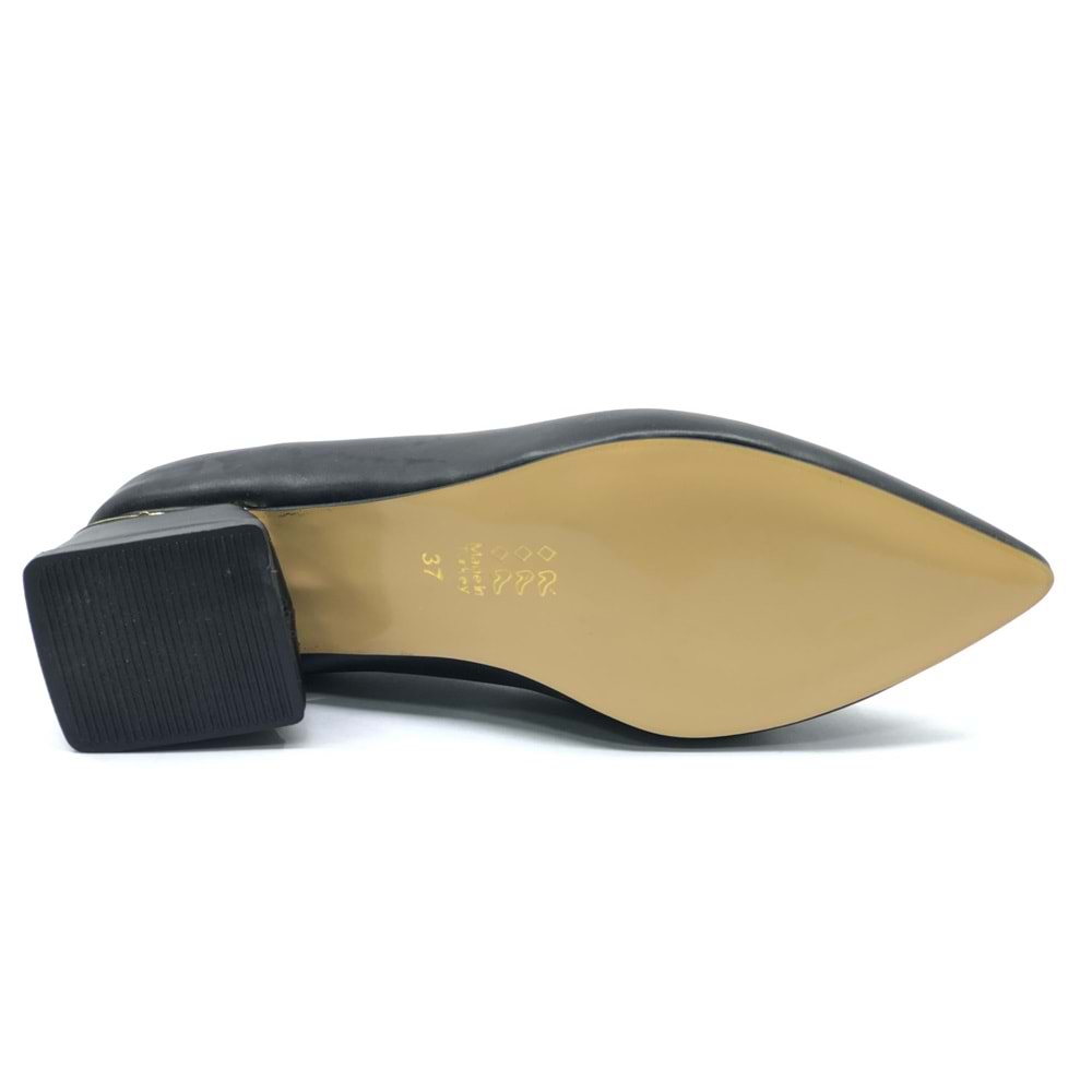 Mehtap Toka Detaylı Kısa Topuklu Kadın Babet Ayakkabı