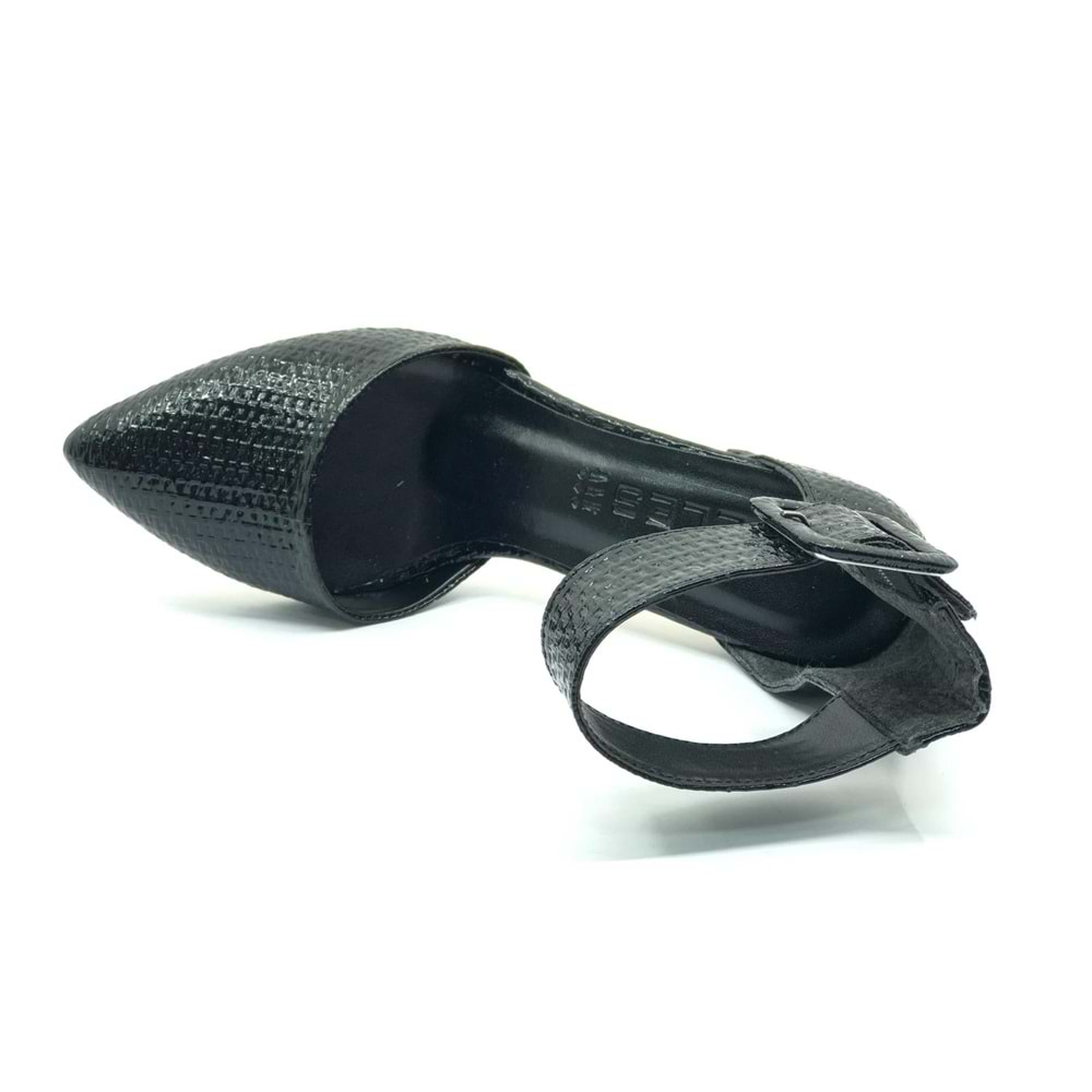 Feles Bilek Detaylı Stiletto Kadın Topuklu Ayakkabı