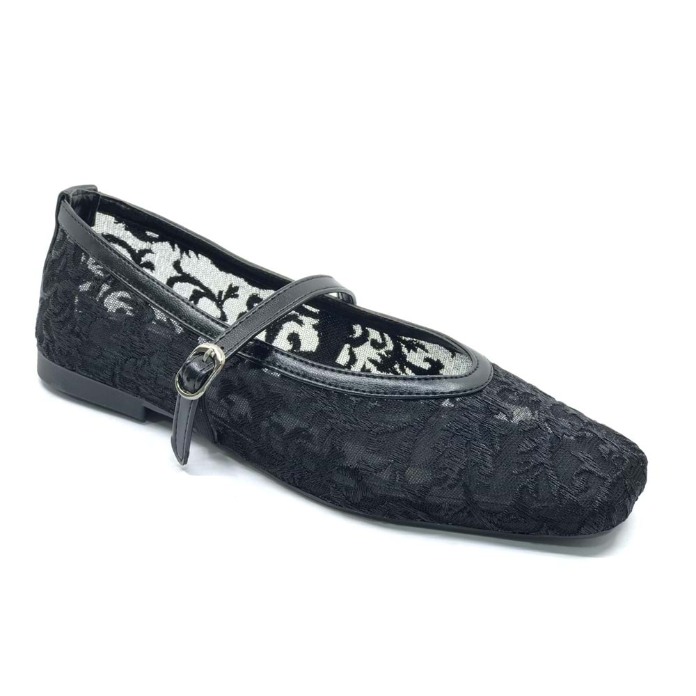 Feles Dantel Detaylı Küt Burun Kadın Babet Ayakkabı