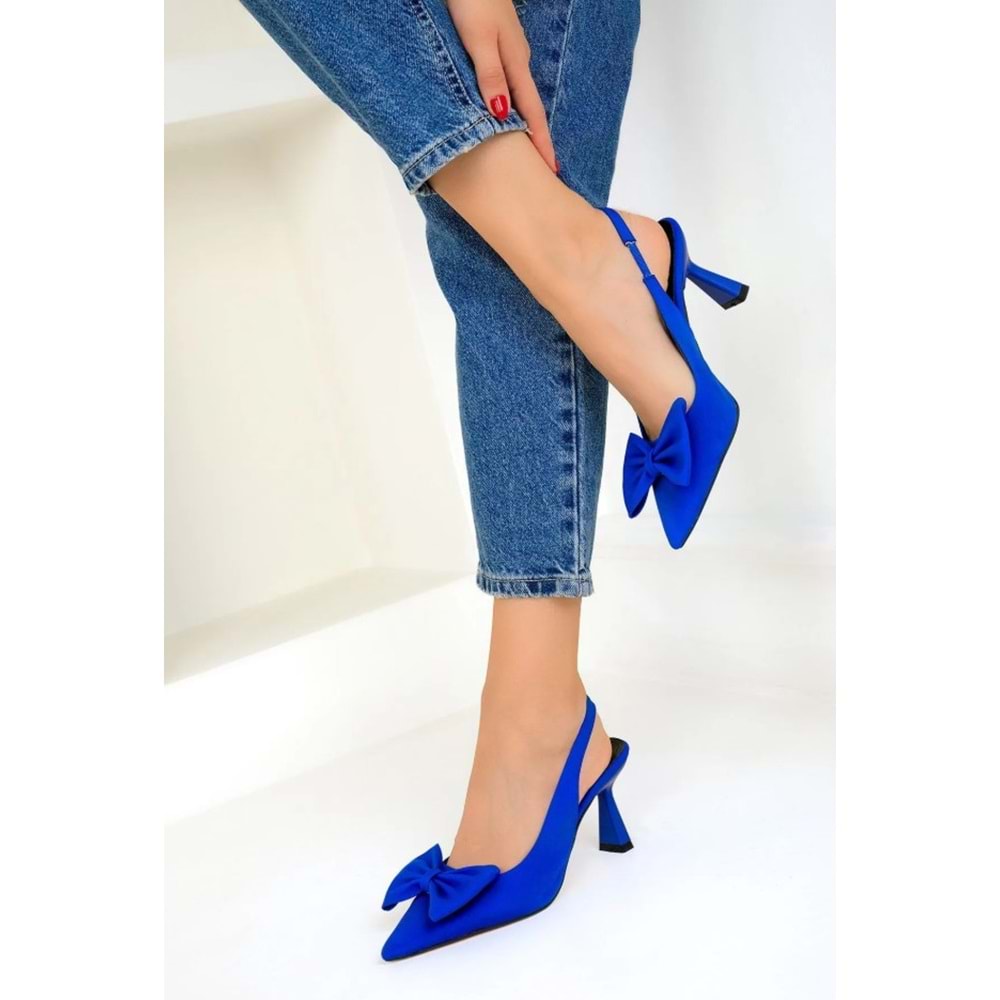 Feles Kurdela Detaylı Arkası Açık Stiletto Kadın Topuklu Ayakkabı