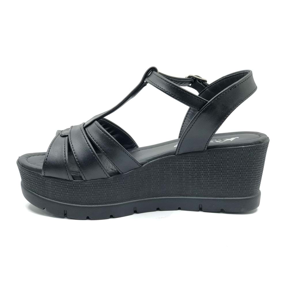 Ayakdaş 1040 Kadın Dolgu Taban Sandalet