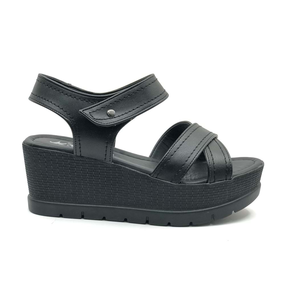 Ayakdaş 1017 Kadın Dolgu Taban Sandalet