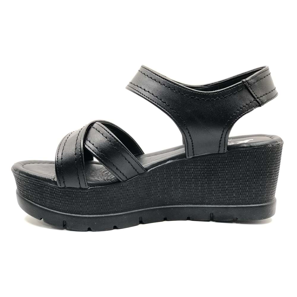 Ayakdaş 1017 Kadın Dolgu Taban Sandalet