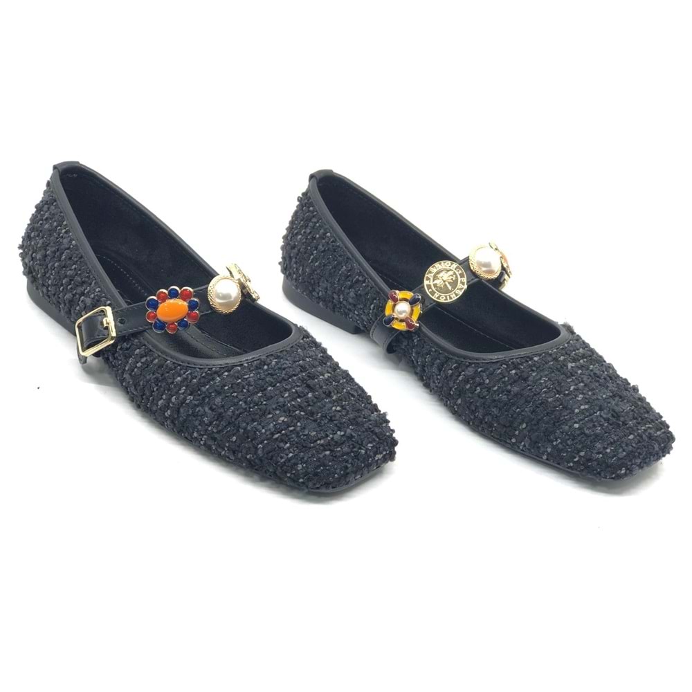 Feles İnci Toka Detaylı Kadın Babet Ayakkabı