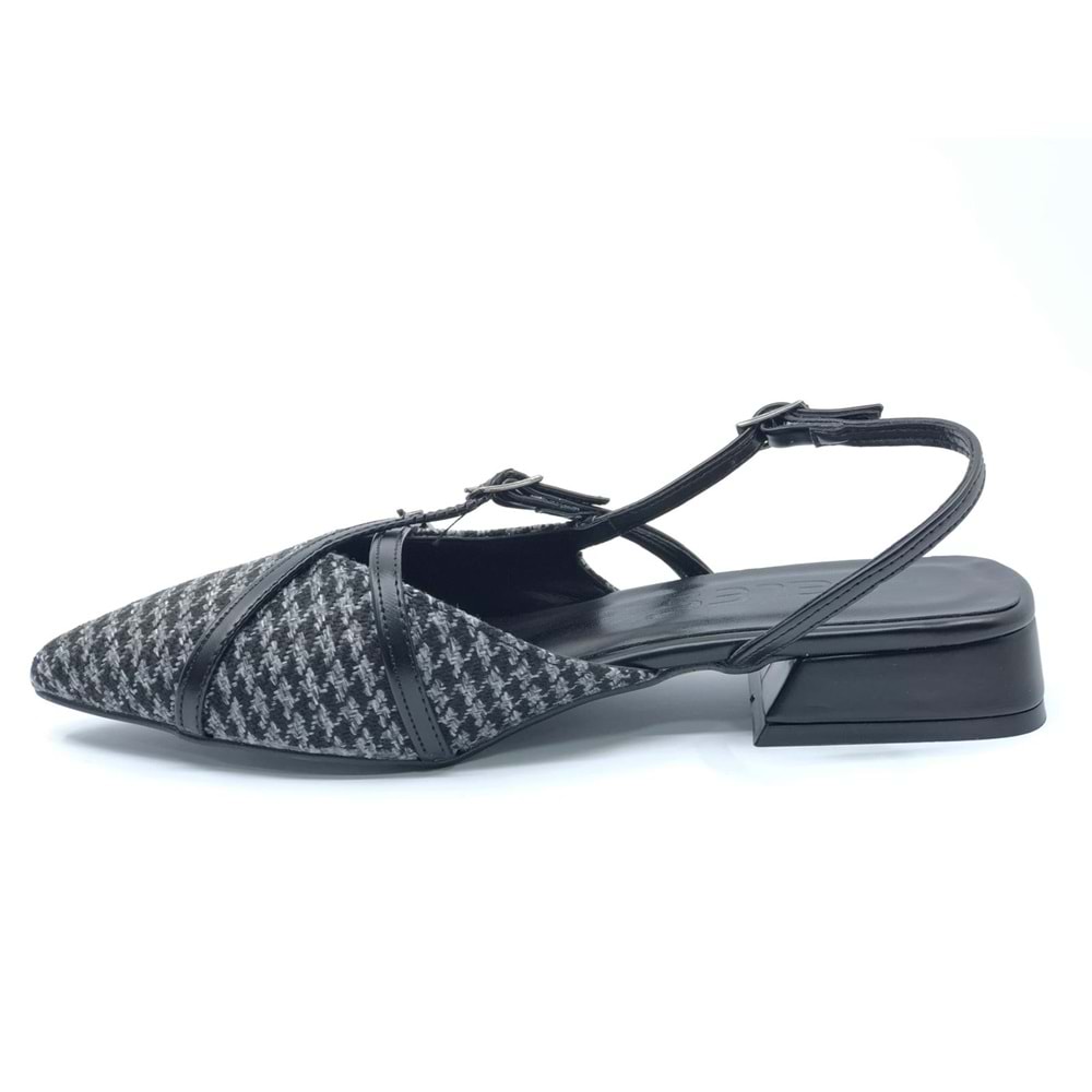 Feles Toka Detaylı Kısa Topuklu Arkası Açık Kadın Babet Ayakkabı