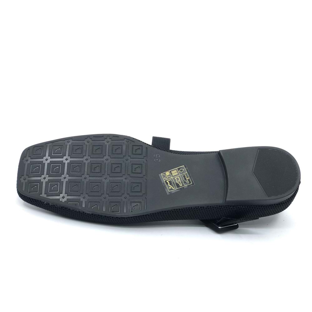 Feles Küt Burun Kemer Detaylı Kadın Babet Ayakkabı