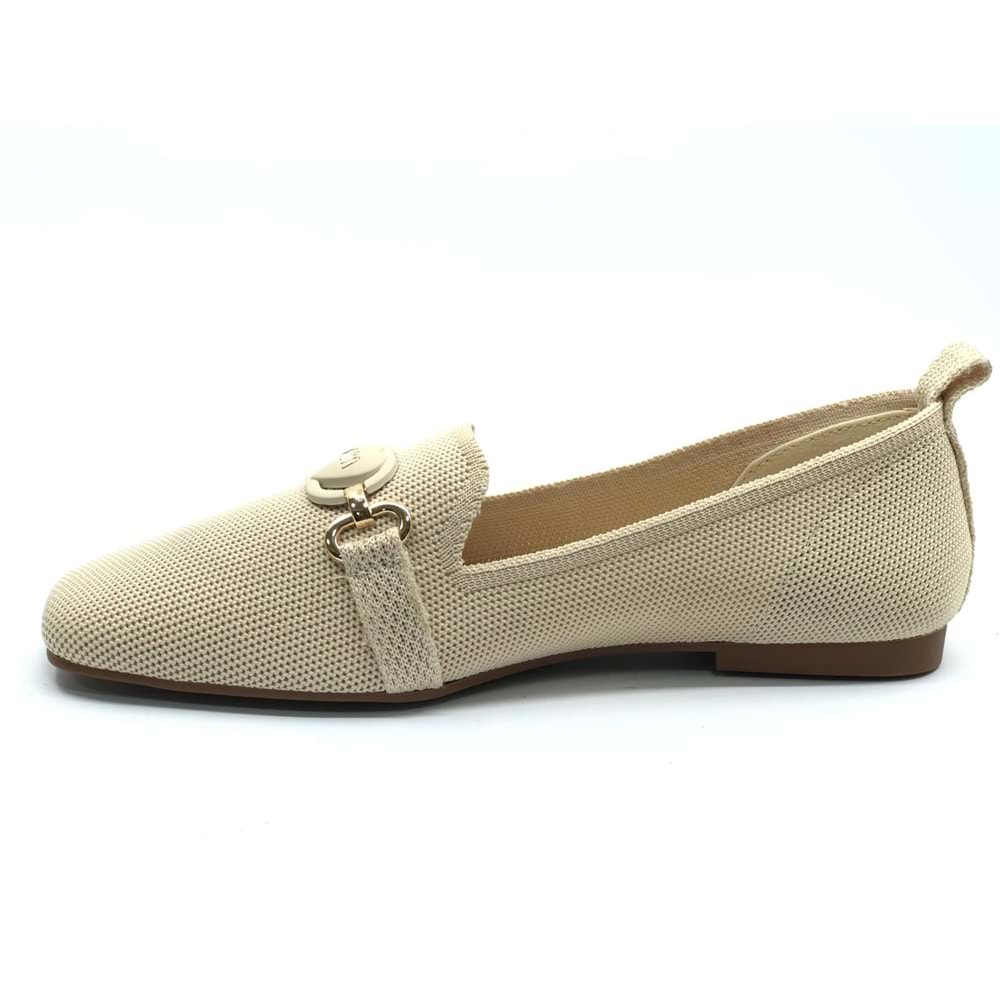 Feles Küt Burun Kalp Toka Detaylı Kadın Babet Ayakkabı