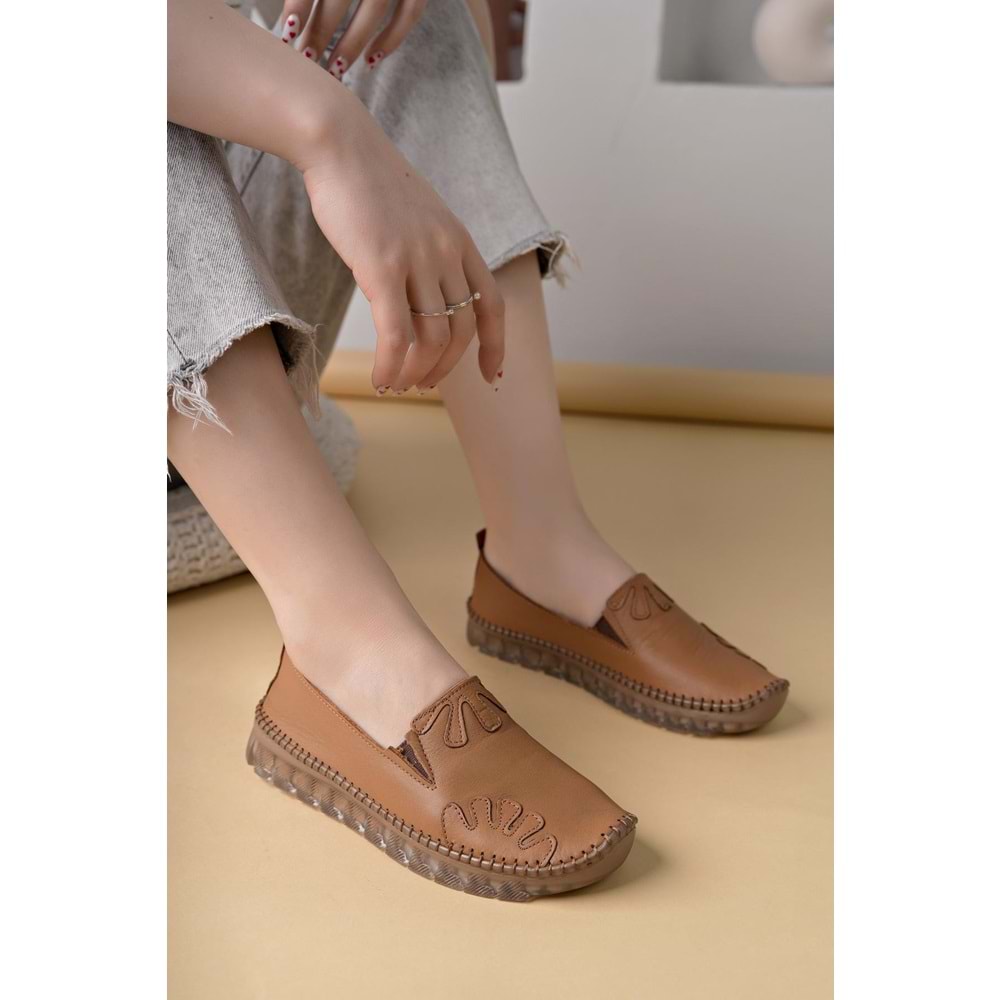 Ayakdaş Saraç Detaylı Hakiki Deri Kadın Babet Ayakkabı