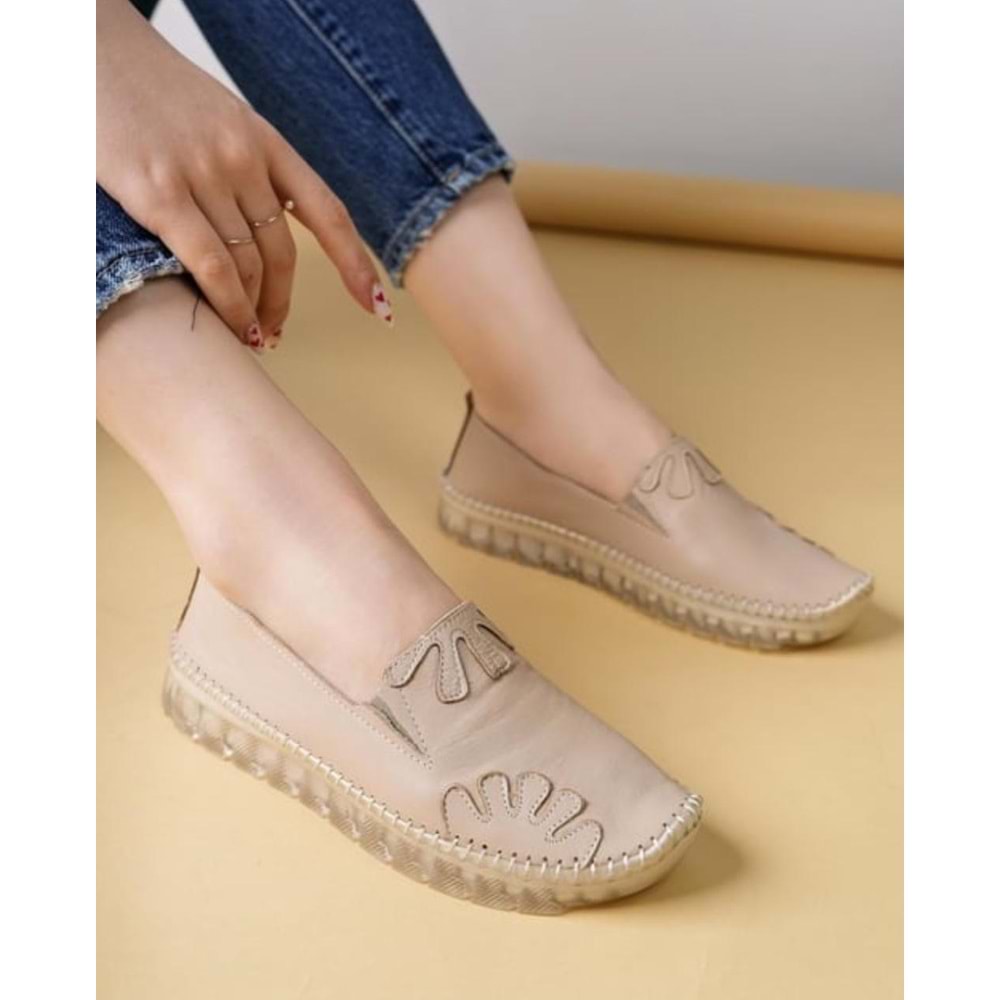 Ayakdaş Saraç Detaylı Hakiki Deri Kadın Babet Ayakkabı