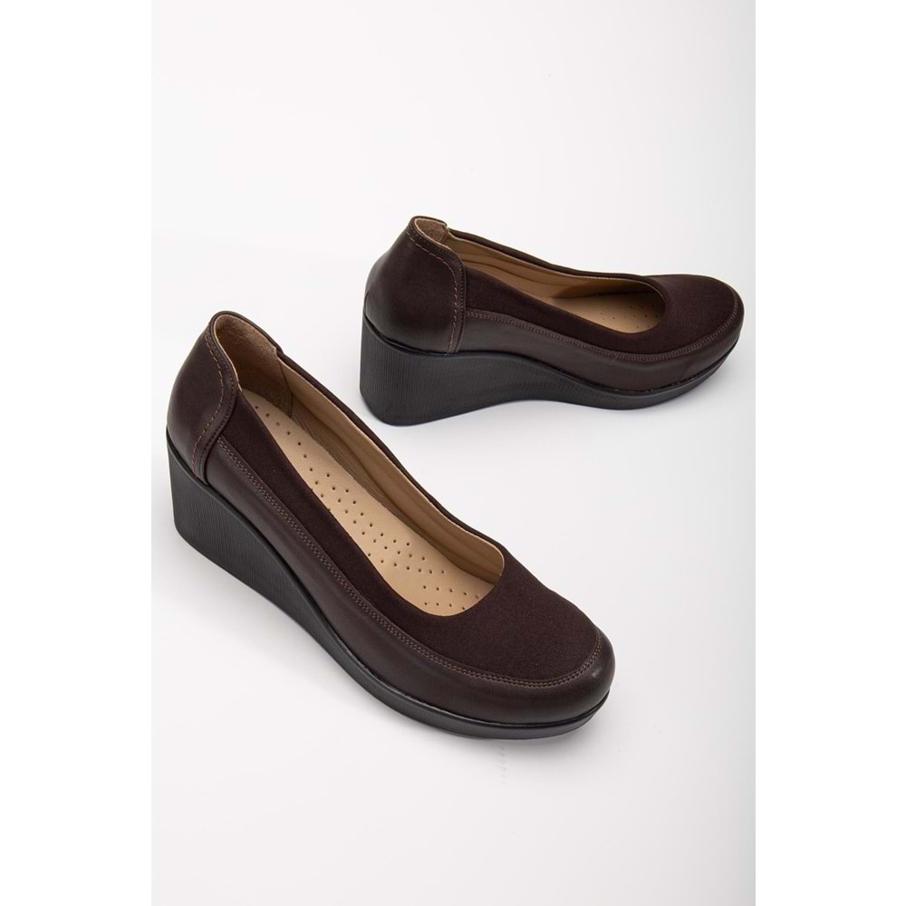 Ayakdaş 353 Kadın Dolgu Topuk Klasik Ayakkabı