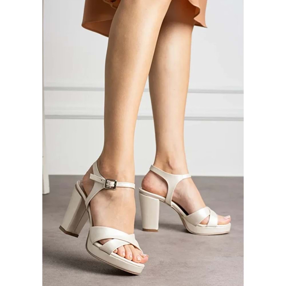Feles Çapraz 10 cm Platform Topuklu Kadın Abiye Ayakkabı