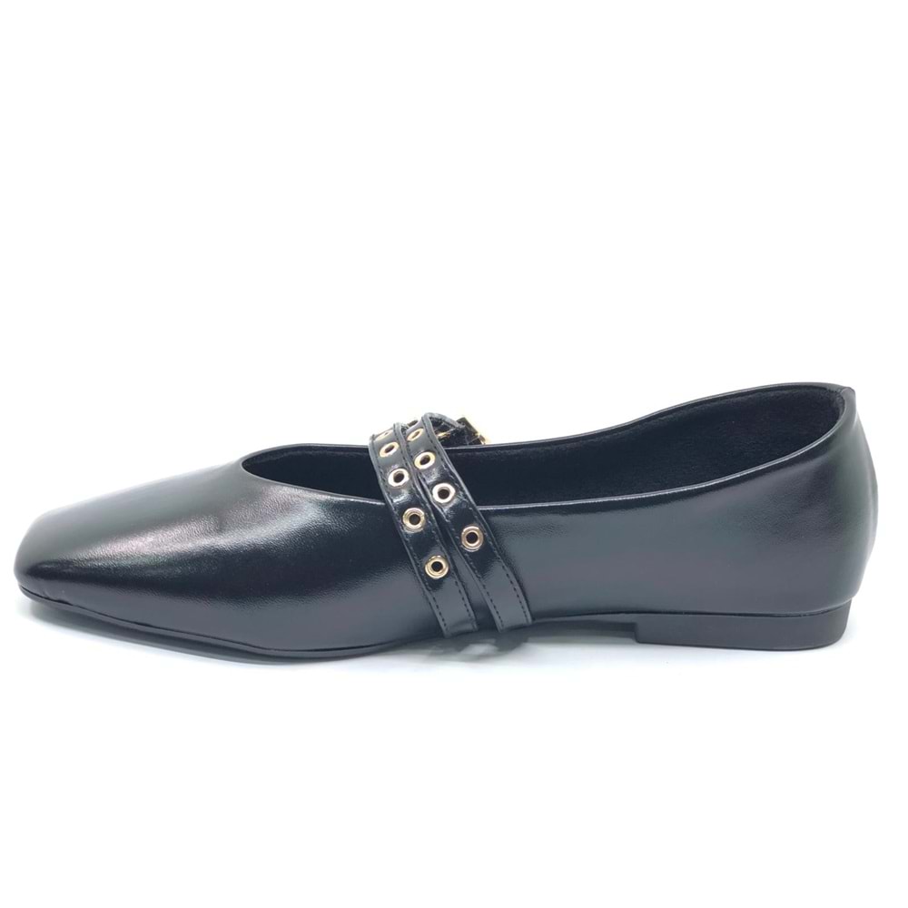 Feles Çift Kemer Detaylı Küt Burun Kadın Babet Ayakkabı