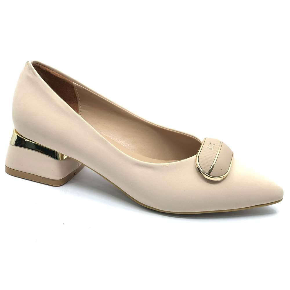 Feles Silindir Toka Detaylı Topuklu Kadın Ayakkabı