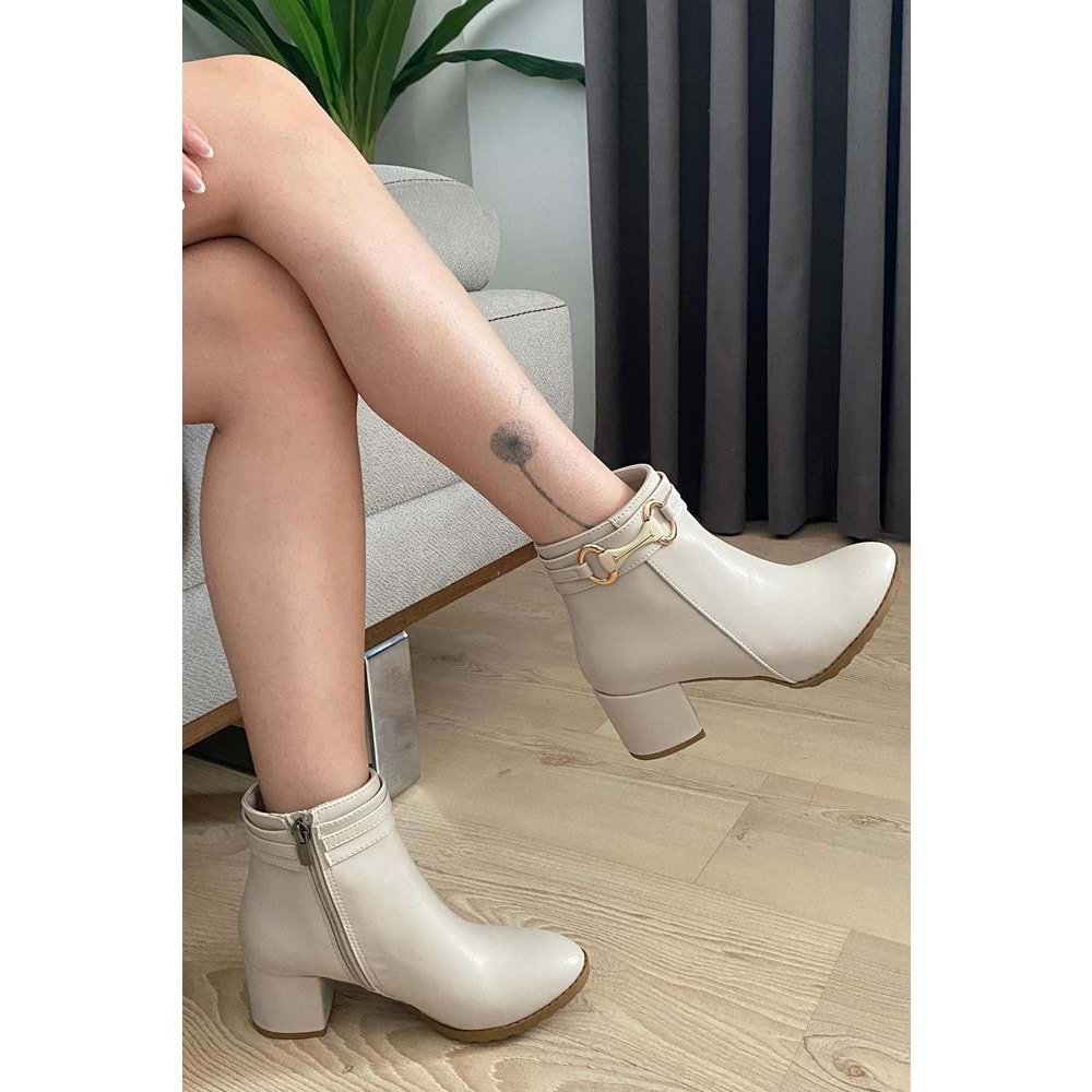 Feles Yanı Tokalı Klasik Topuklu Kadın Bot