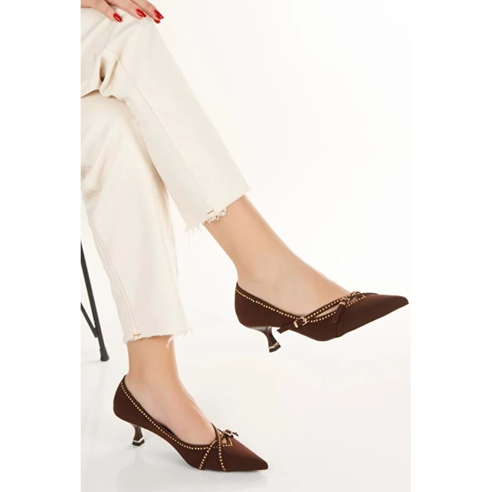 Feles Zımba Toka Detaylı Stiletto Kadın Ayakkabı