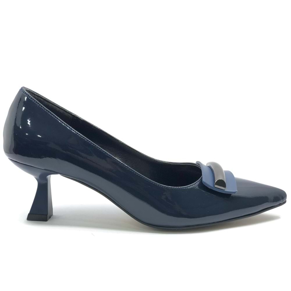 Feles 5 Cm Topuk Toka Detaylı Stiletto Kadın Ayakkabı